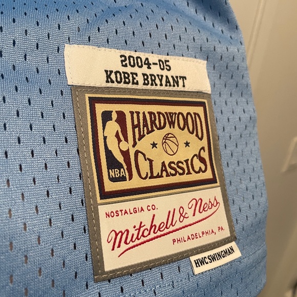 Lakers Jersey Kobe Bryant 2004-2005 Large Mitchell & Ness NWT Basketball NBA - Picture 2 of 6